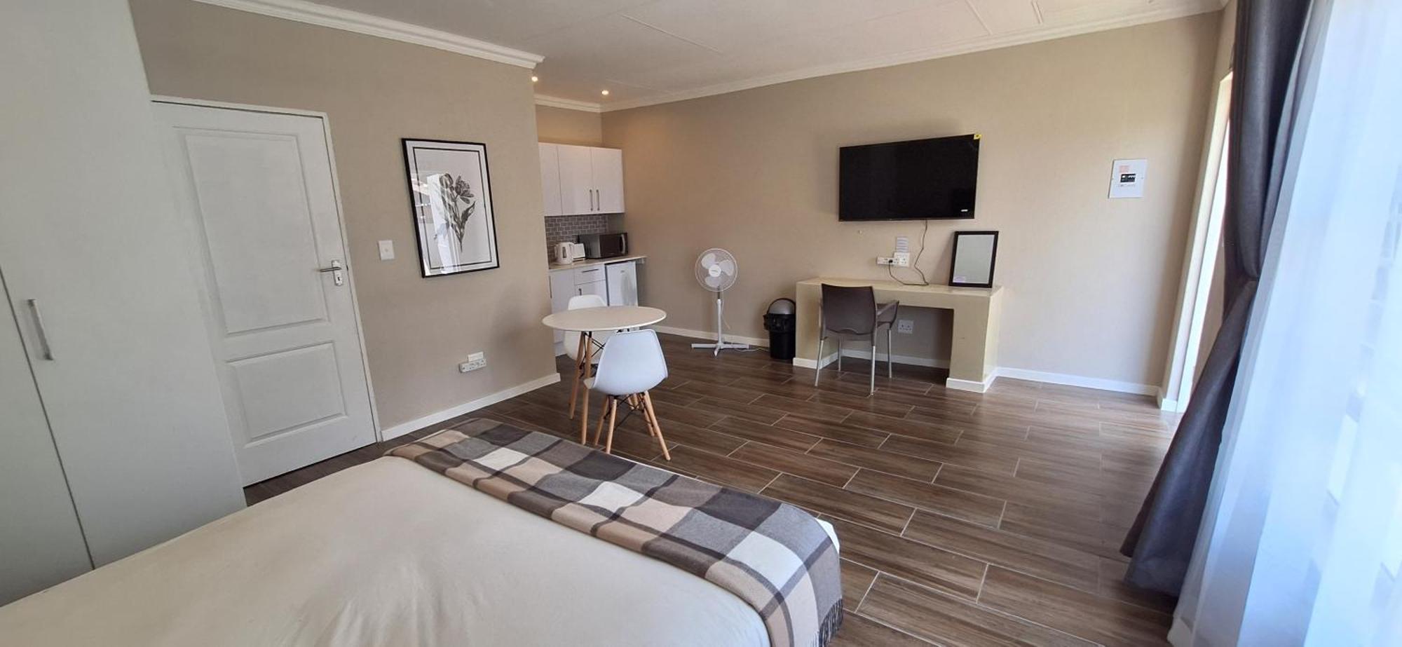 Bed and Breakfast Eagle Cove Honeydew Екстер'єр фото