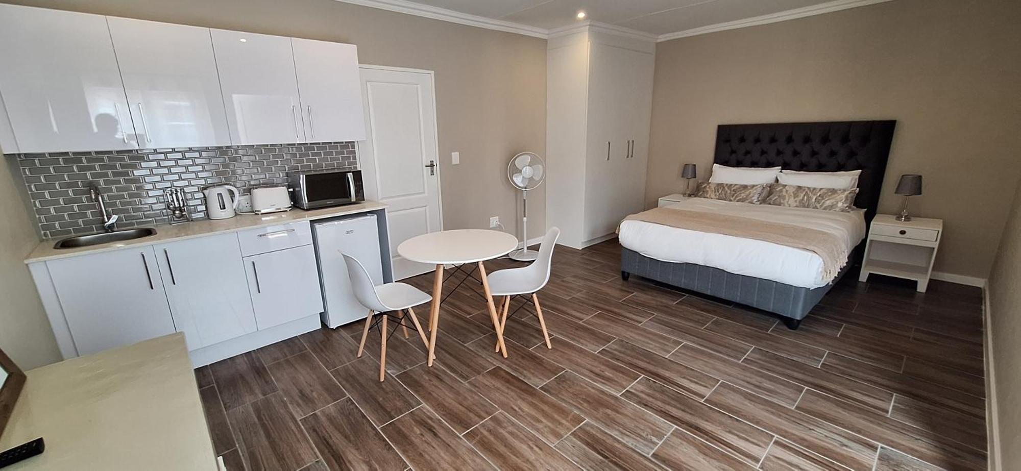 Bed and Breakfast Eagle Cove Honeydew Екстер'єр фото