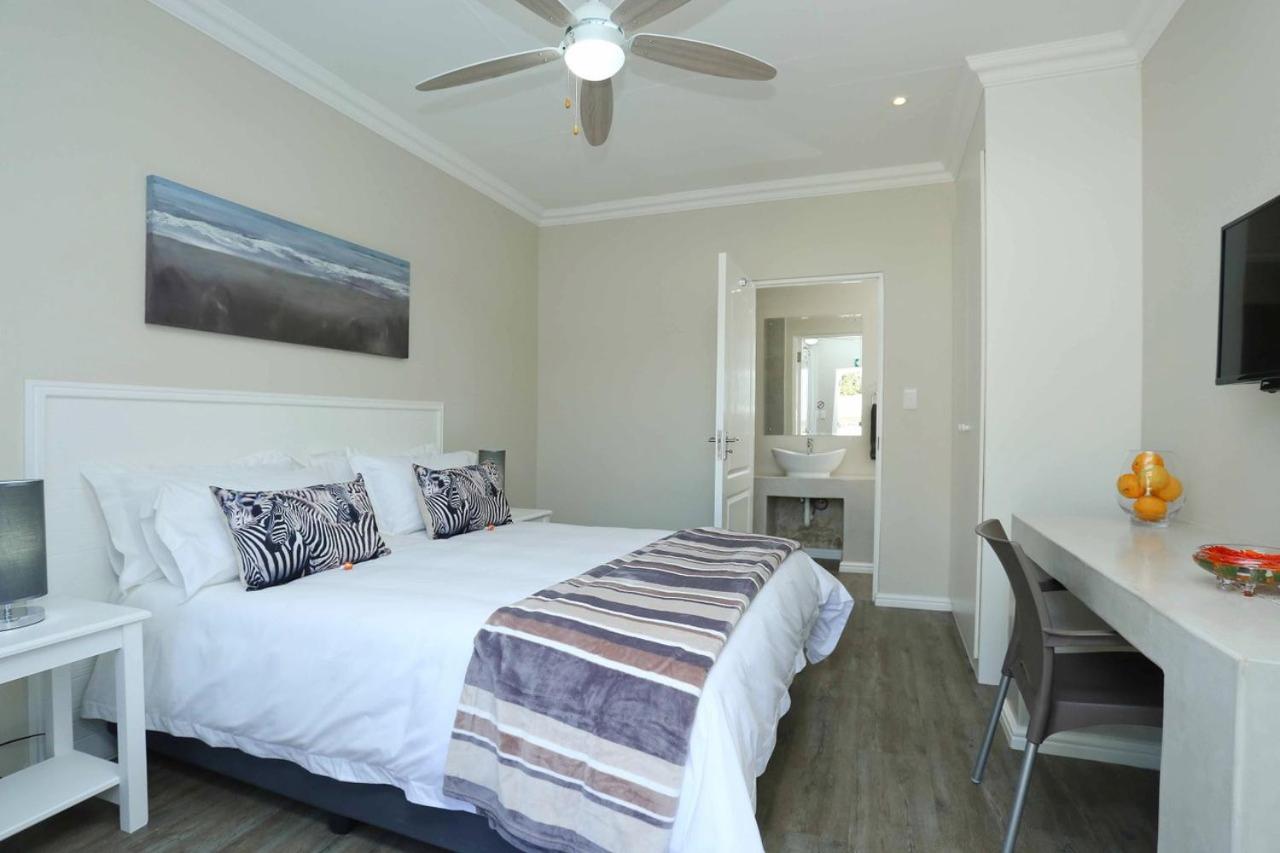 Bed and Breakfast Eagle Cove Honeydew Екстер'єр фото